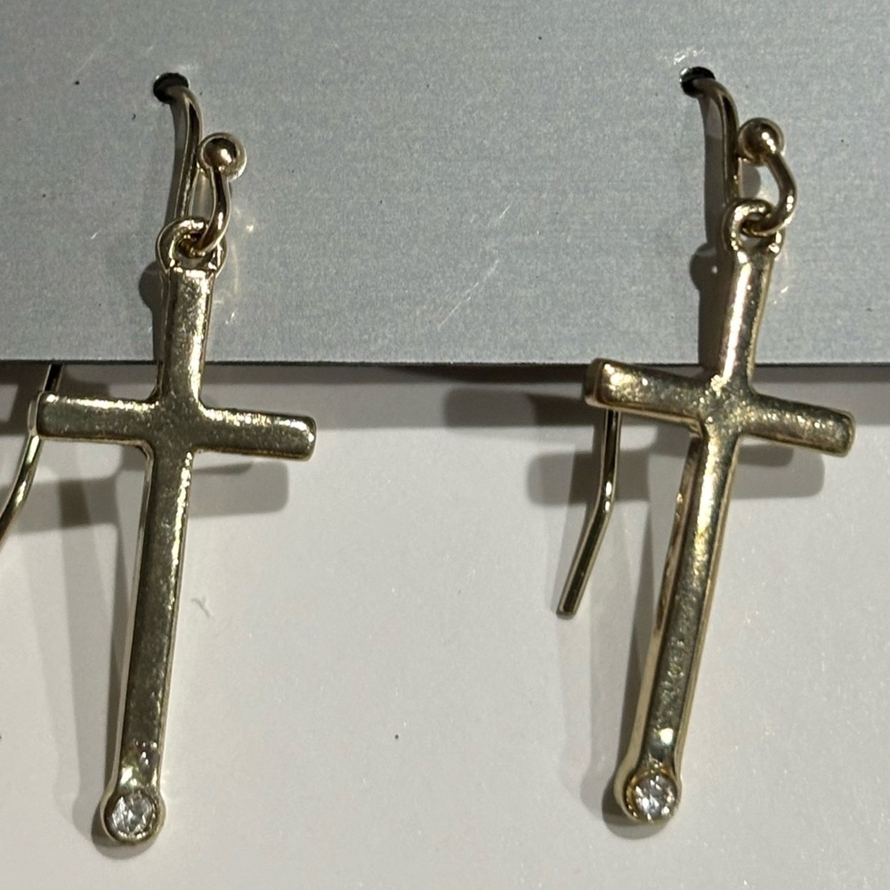 NWT APT. 9 Silver tone Cross Earrings with rhinestone - Picture 2 of 5